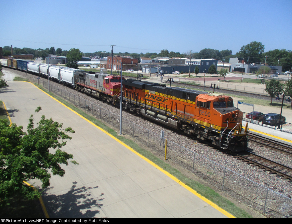 BNSF 6590